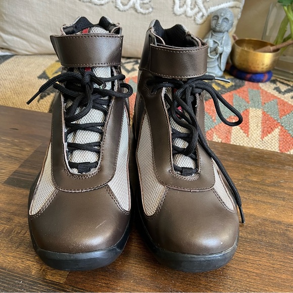 Prada Vernice Brown Leather And Mesh High Top Sneakers US9 - Picture 3 of 17